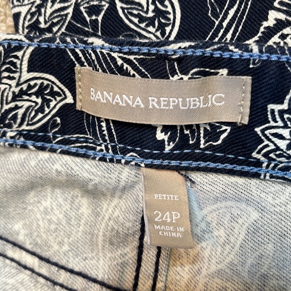 BANANA REPUBLIC NAVY FLORAL PRINT SKINNY JEANS **NWT** - Picture 11 of 11